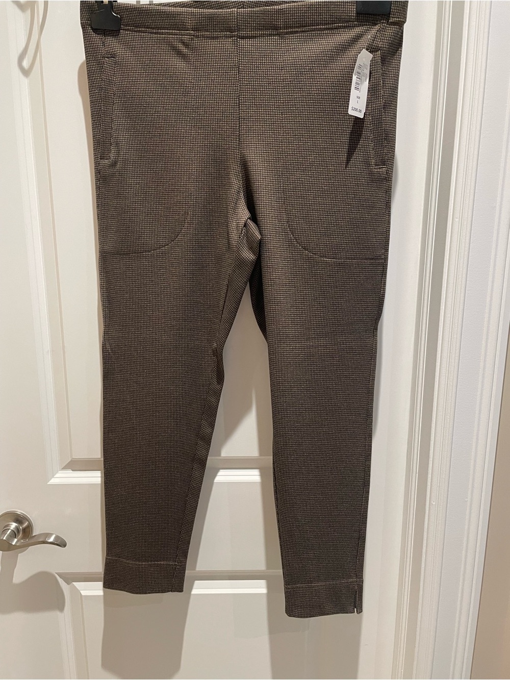 New With Tags Women's Pull-On Knit Leggings in Dark Brown